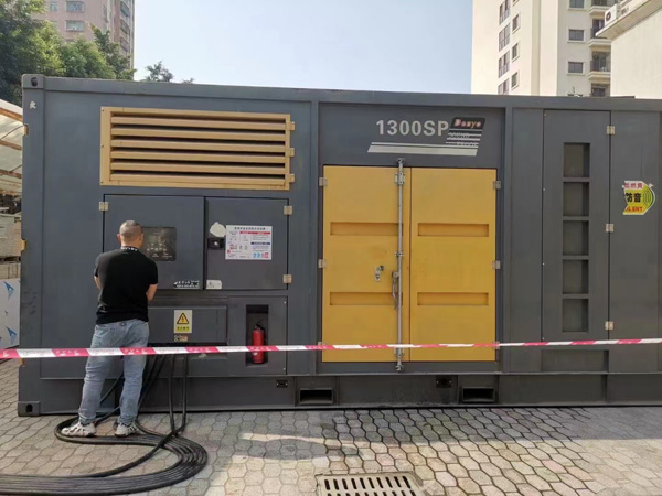 厦门500KW发电机组冬季应该配多大的启动电瓶？